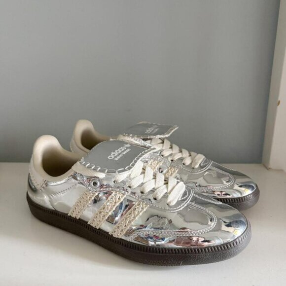 ❤️❤️Adidas Samba Wales Bonner Silver sneakers - Picture 1 of 6